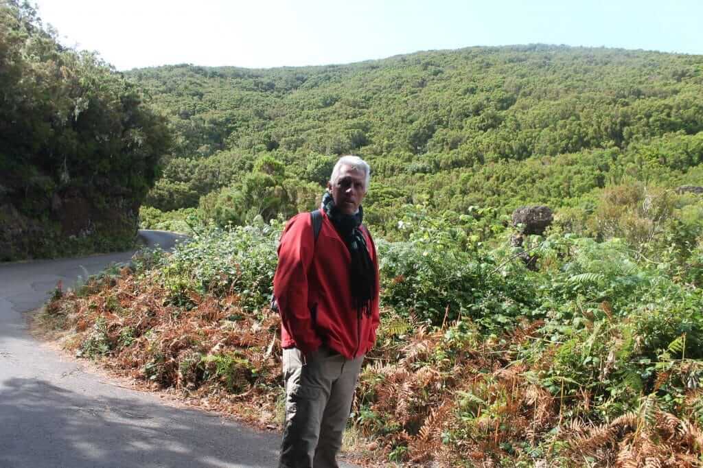 sur le chemin d'accès à la randonnée des 25 fontaines à Madère