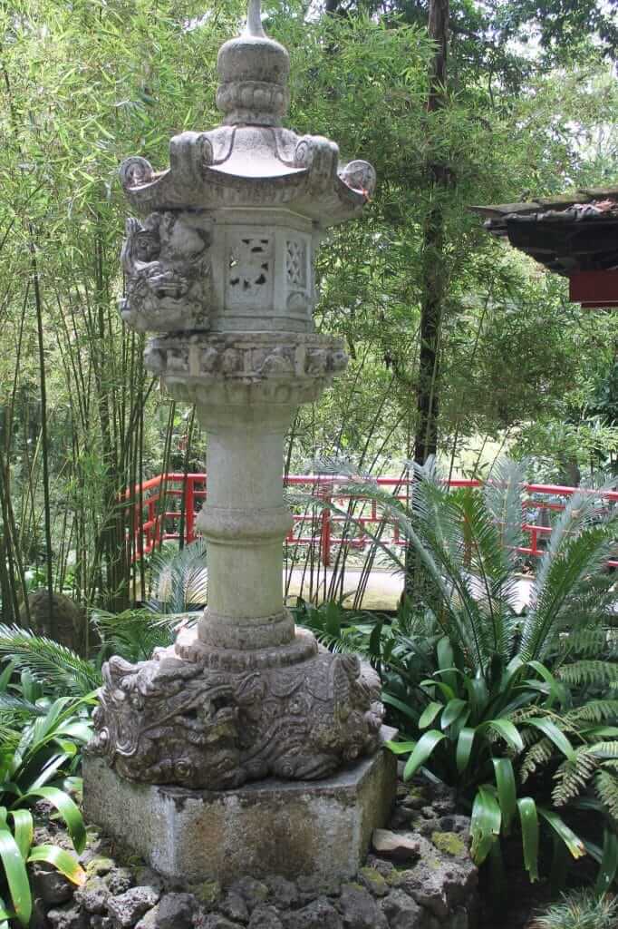 Sculpture dans le jardin de Monte Palace à Madère