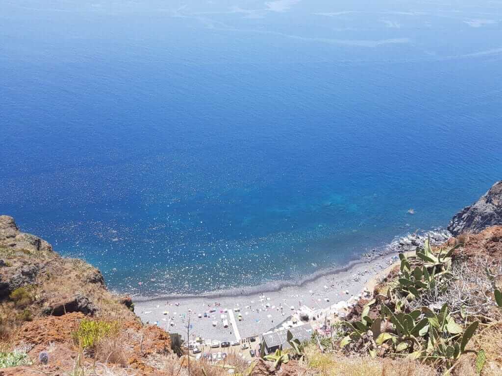 plage du cristo rei à caniço
