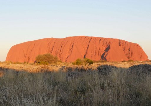 Uluru dans le centre rouge