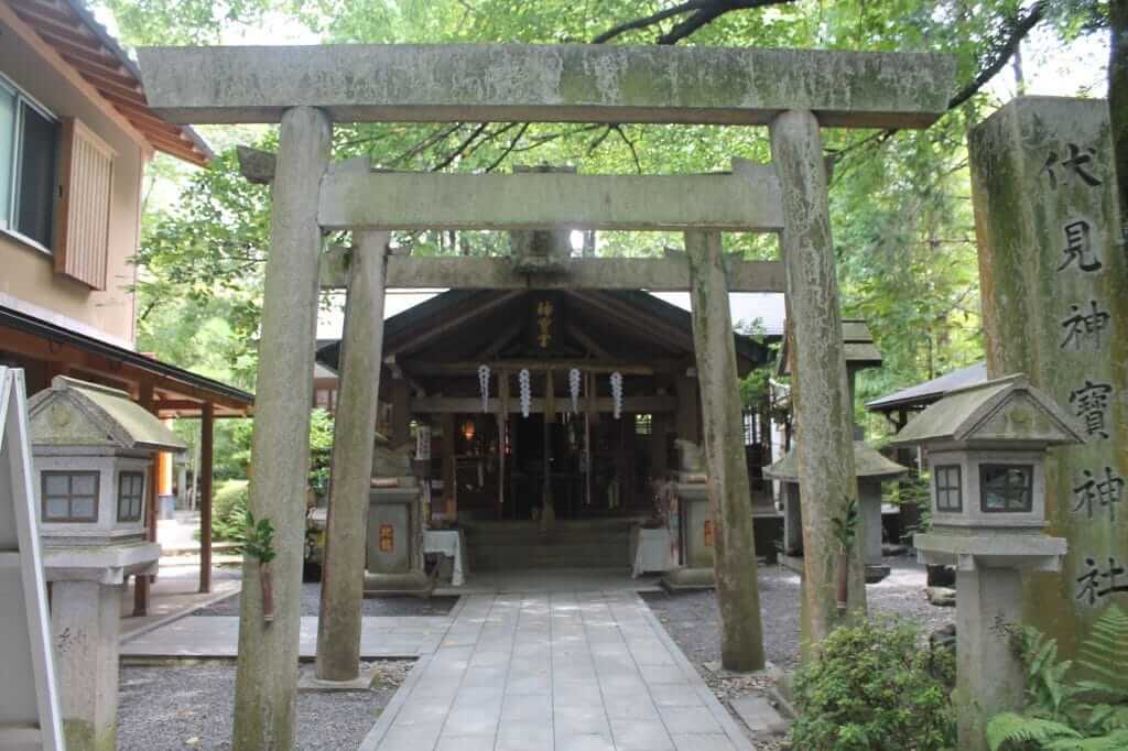 Fushimi-Inari en montant au sommet de la colline (2)