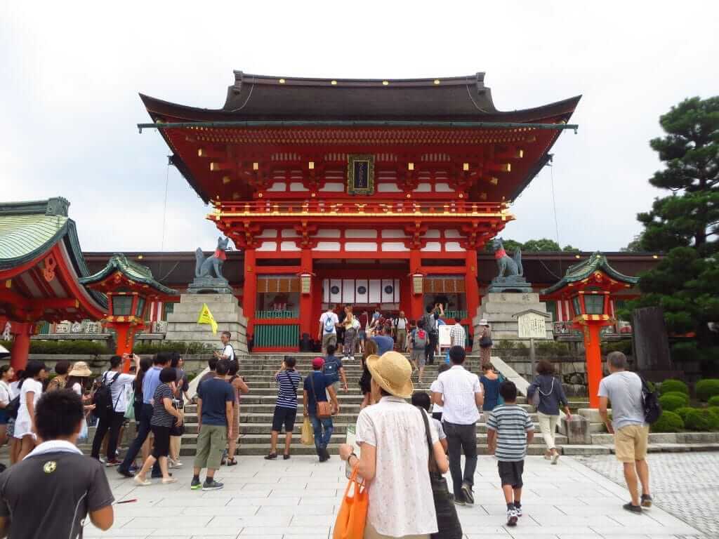 Fushimi-Inari en montant jusqu'au sommet de la colline (2)