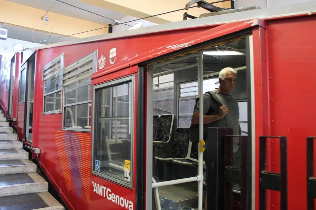 funiculaire à Gênes