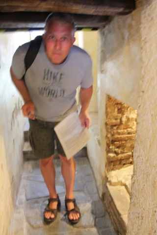 petitesse de la maison de Christophe Colomb petitesse de la maison de Christophe Colomb