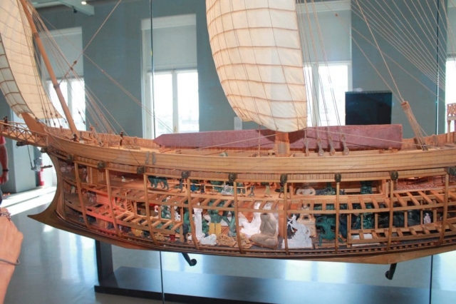 Exposition Damien Hirst Treasures from the Wreck of the Unbelievable (10) Exposition Damien Hirst Treasures from the Wreck of the Unbelievable