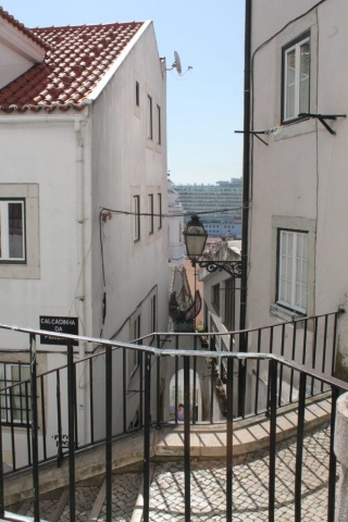 Rues et ruelles dans l'Alfama à Lisbonne
