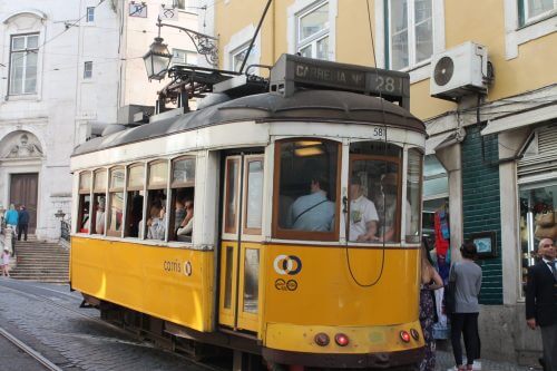 Tram 28 Lisbonne