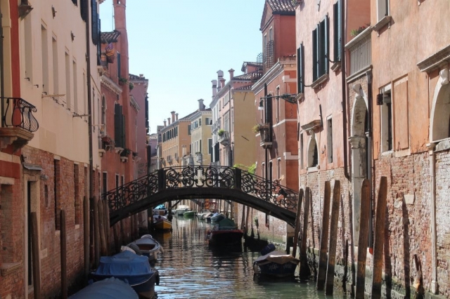 au détour d'une rue à Venise (1) au détour d'une rue à Venise