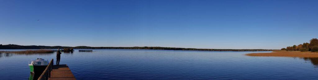 Panorama du lac d'Aureilhan