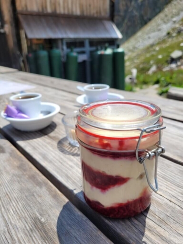 Tiramisu framboise au refuge du Thabor Tiramisu framboise au refuge du Thabor