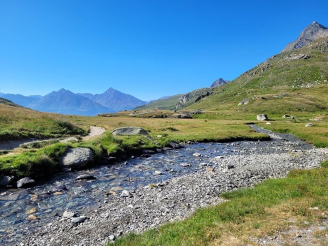 Alpage avant le refuge du Fond d'Aussois Alpage avant le refuge du Fond d'Aussois
