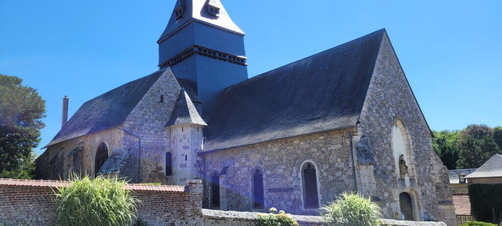 Eglise Saint Denis à Lyons La Forêt