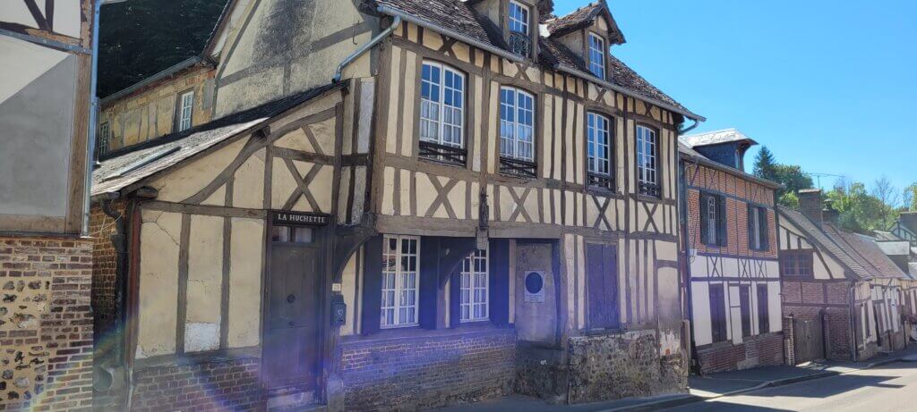 La Huchette à Lyons la Forêt