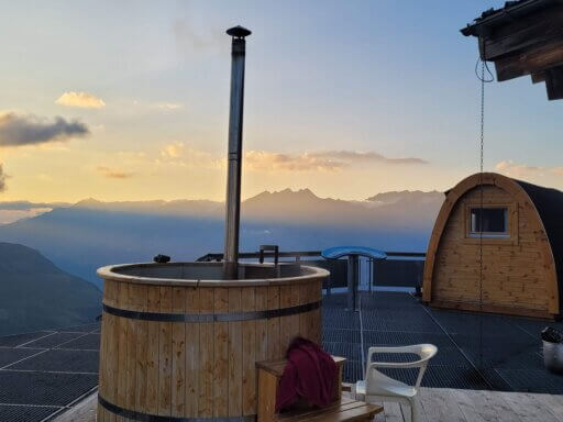 Le Cocon au coucher du soleil