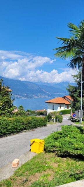 sentier du voyageur vue sur le Lac de Côme