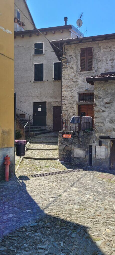 sentier du voyageur Traverser du village