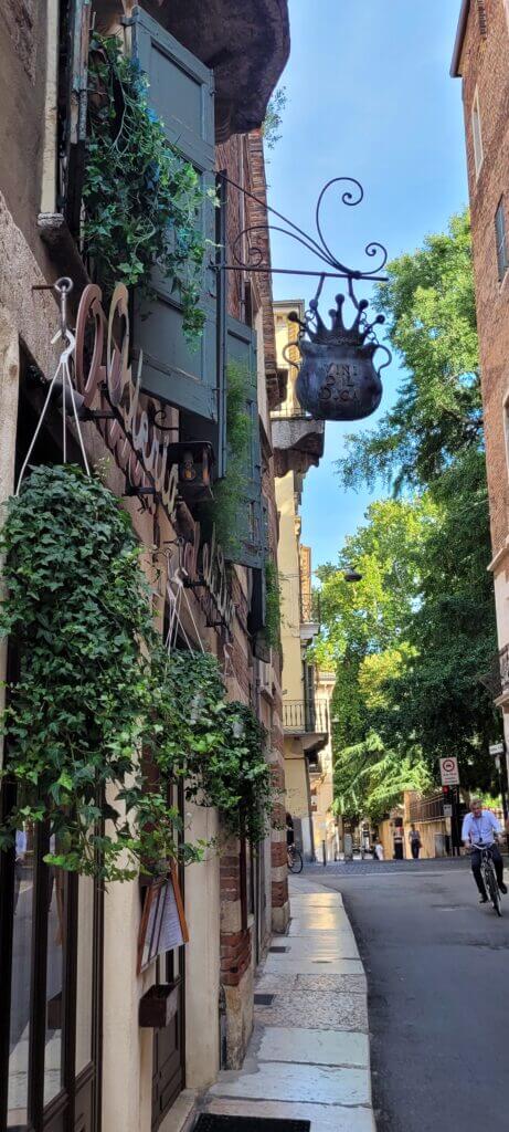 Enseignes à Vérone