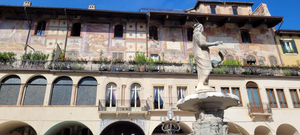 Murs peints près de Fontana Madonna Verona