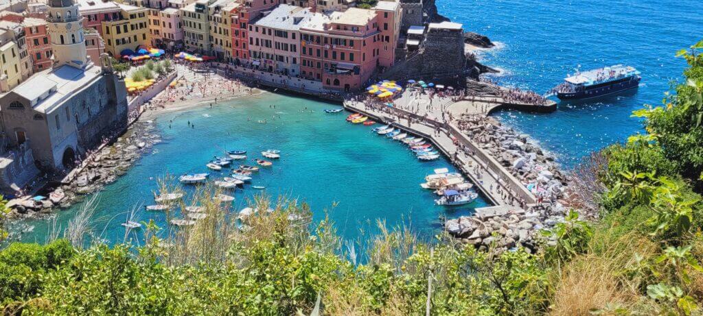 plage de Vernazza