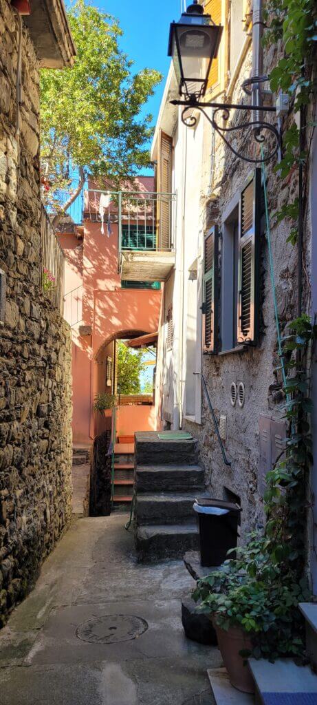 rue colorée de Corniglia