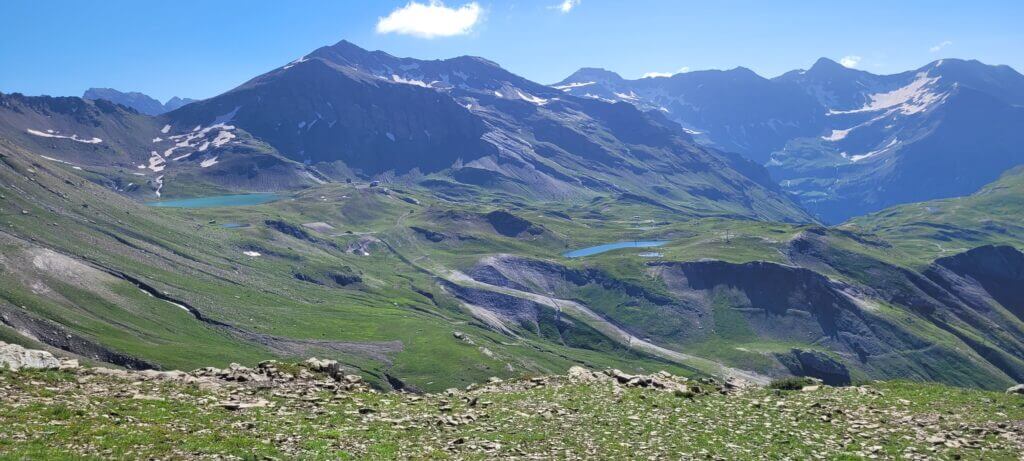 Le monde des 6 lacs Lac des Estaris Lac Long