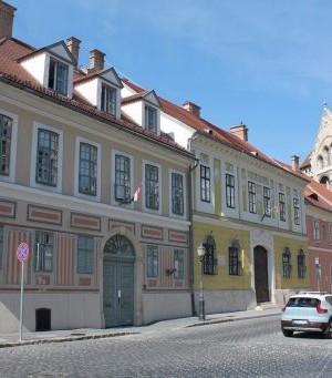 Orszaghaz et Fortuna et Tancsics utca à Budapest