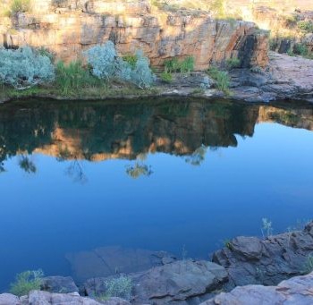 Miroir d'eau à Manning gorge en Australie