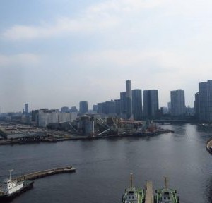 vue depuis de rainbow bridge à Odaiba