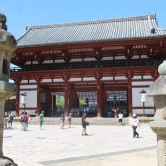 sur le site du temple Todai-ji à Nara